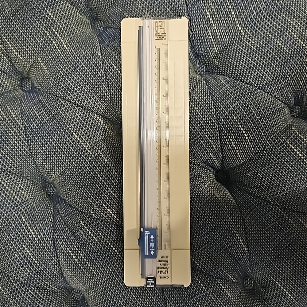 CARL 12" A4 Personal Rotary Trimmer - DC 100